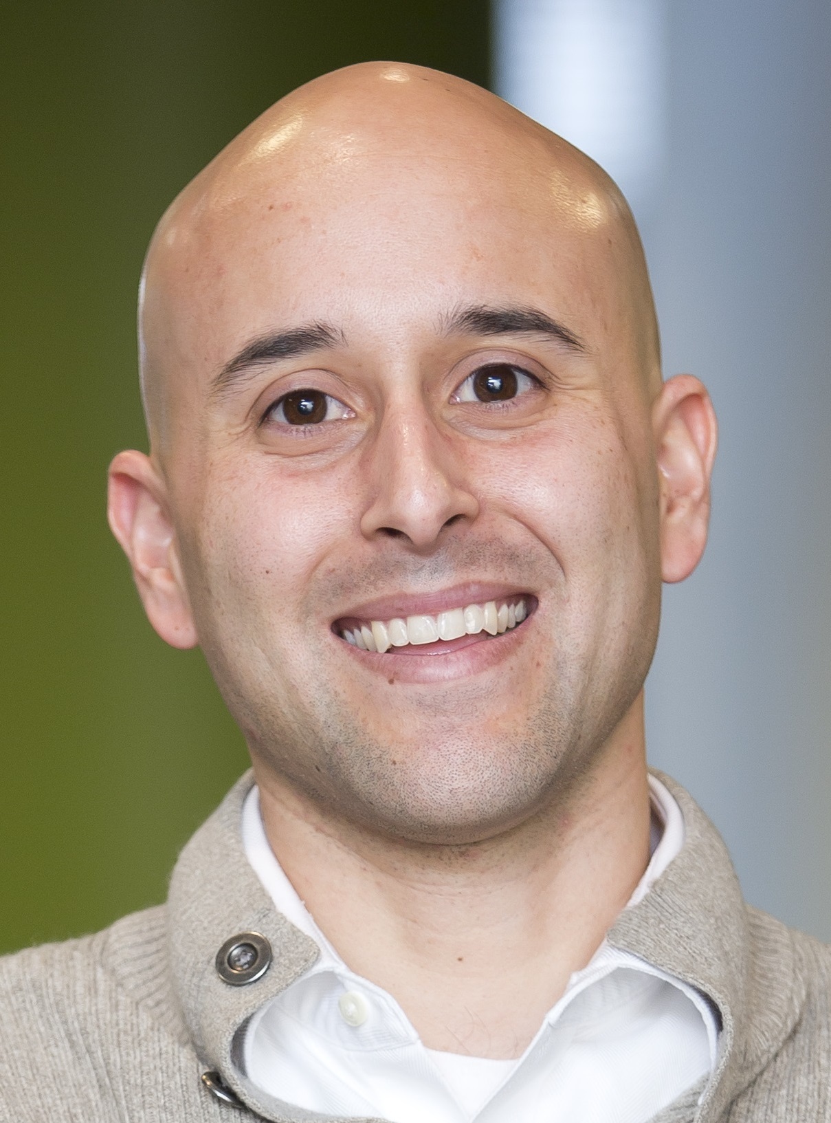 Patrick Reyes headshot