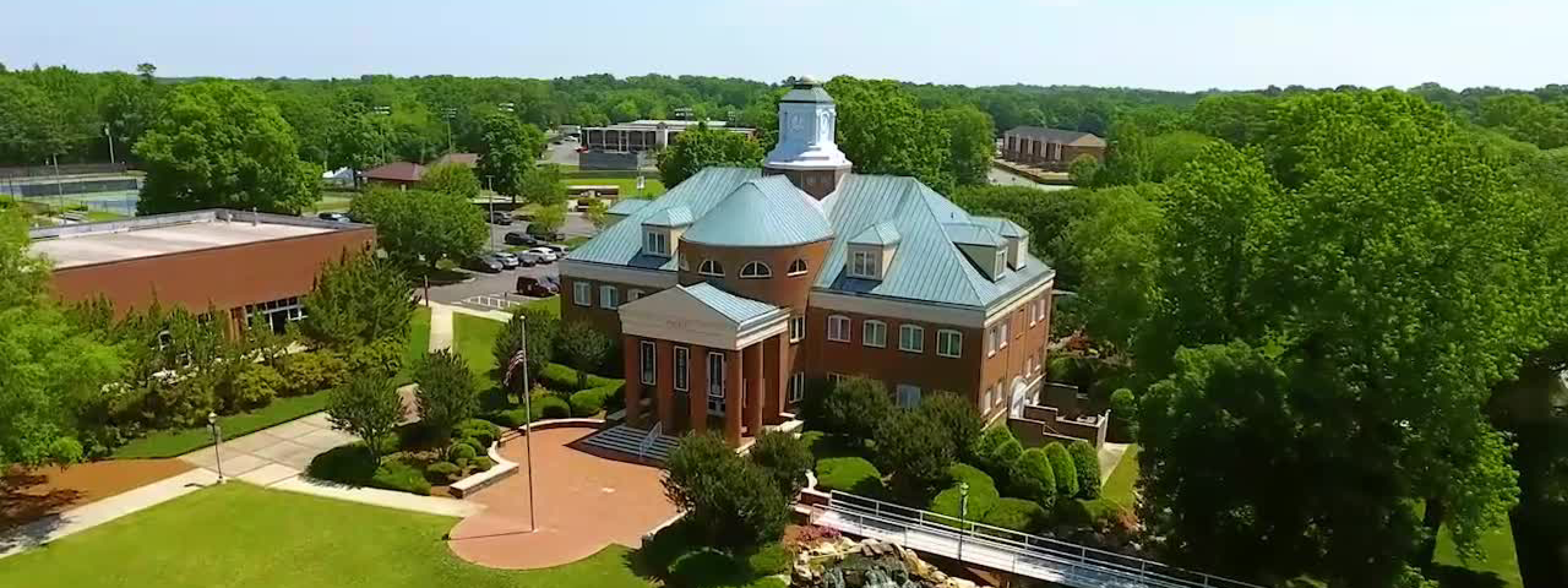 aerial view of Wingate University