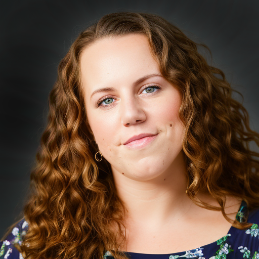 Marina Esteve Wagstaff headshot