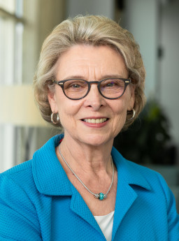 Chris Gregoire headshot