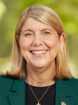Linda Livingstone headshot