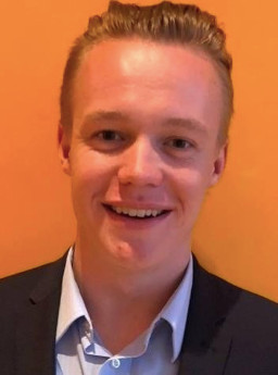 Ross Irwin headshot